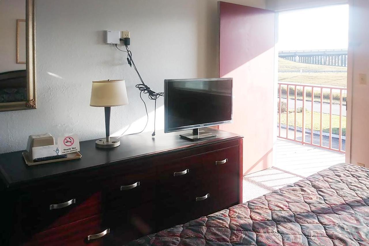 Port City Motel موبايل المظهر الخارجي الصورة